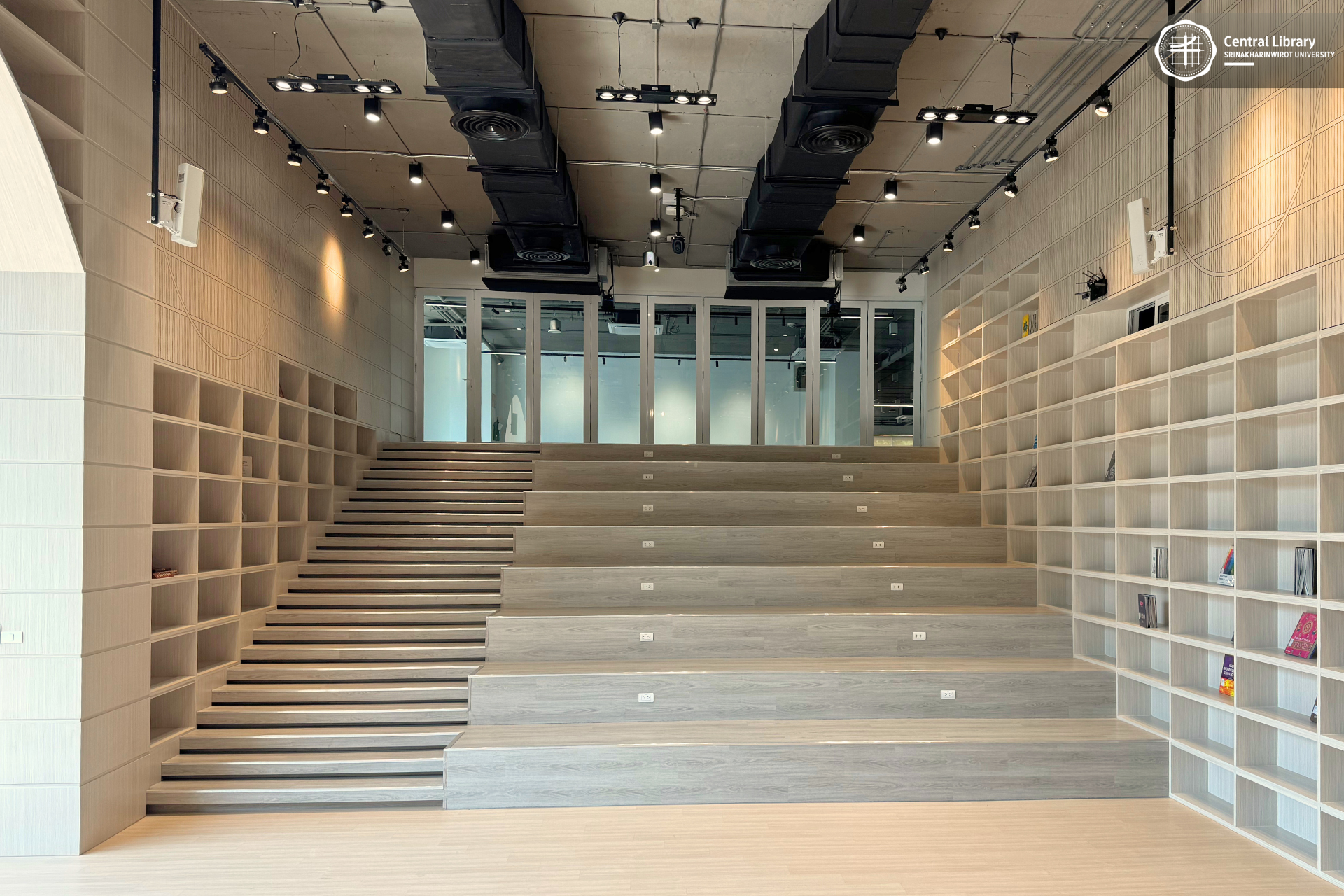 ห้องประชุม ศ.ดร.สุดใจ เหล่าสุนทร (3)