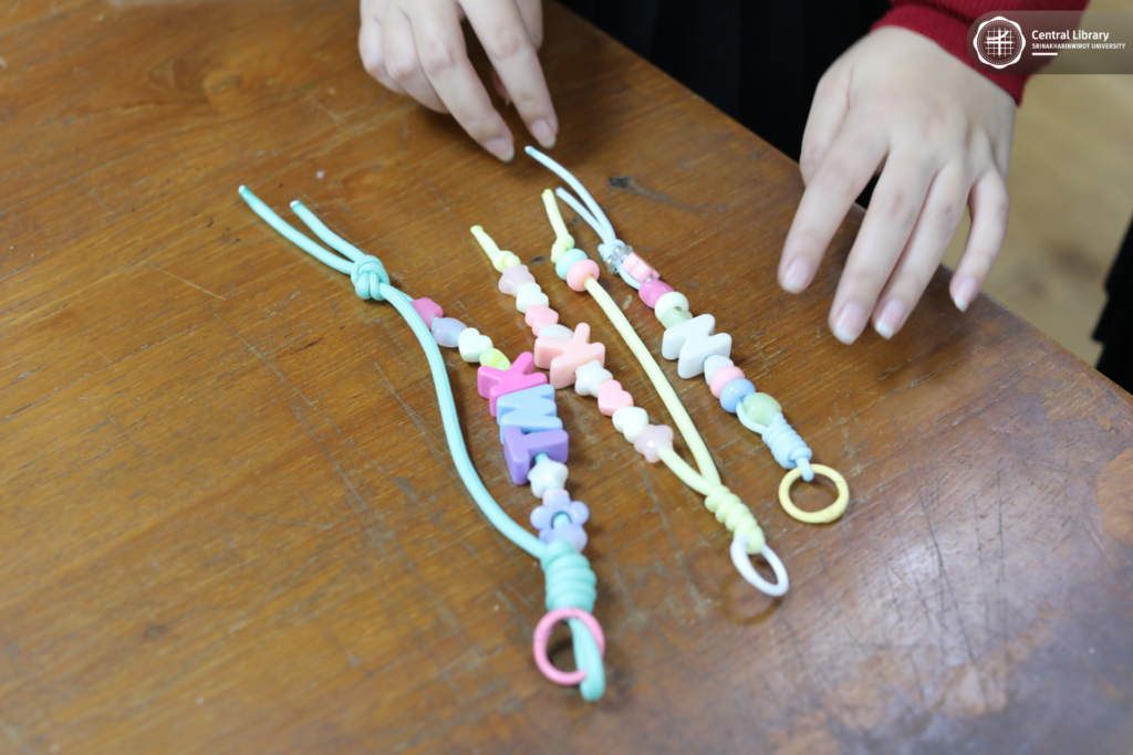 DIY-Beaded Keychain (34)