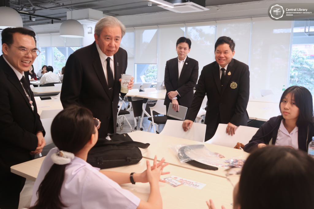 2026-02-12 ต้อนรับอธิการบดี (11)