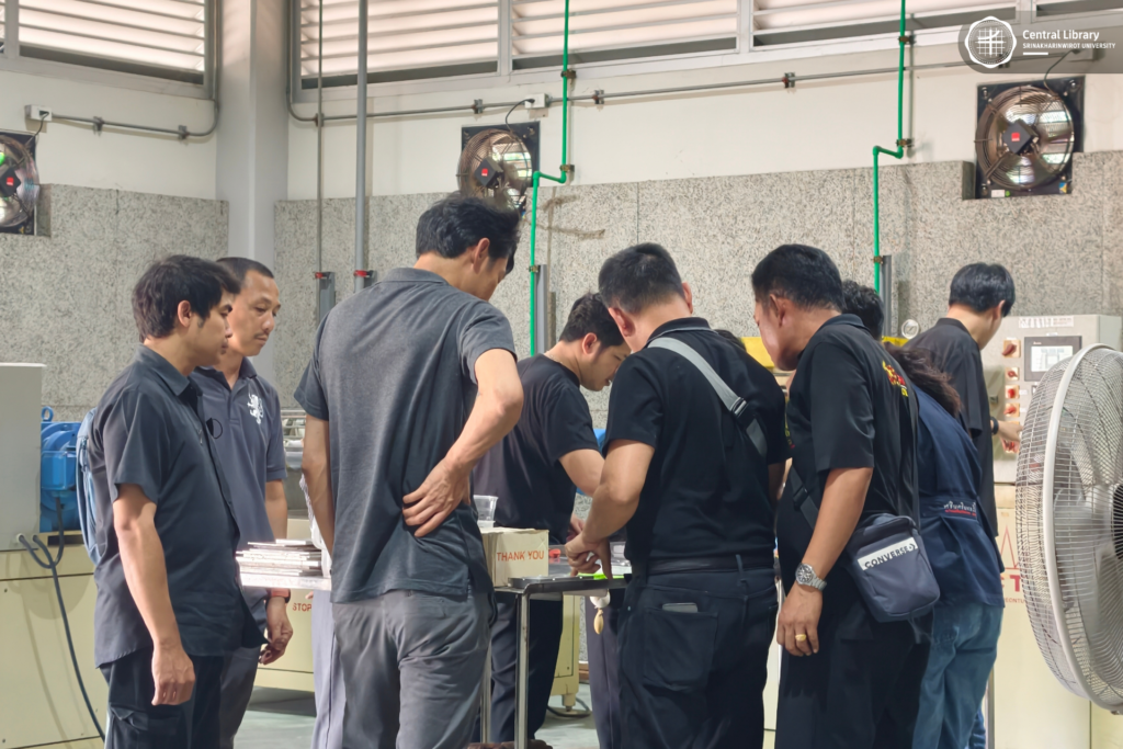 กิจกรรม Library Waste to Value (18)