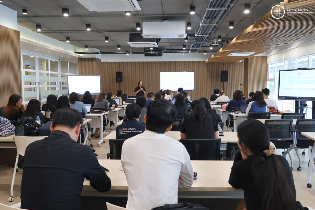 ต้อนรับคณะศึกษาดูงานจากหอสมุด มธ (6)