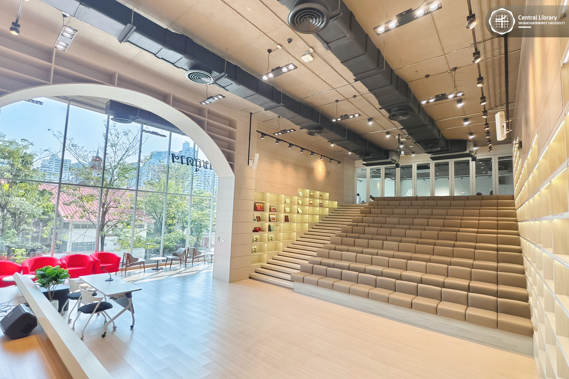 ห้องประชุม ศ.ดร.สุดใจ เหล่าสุนทร (17)