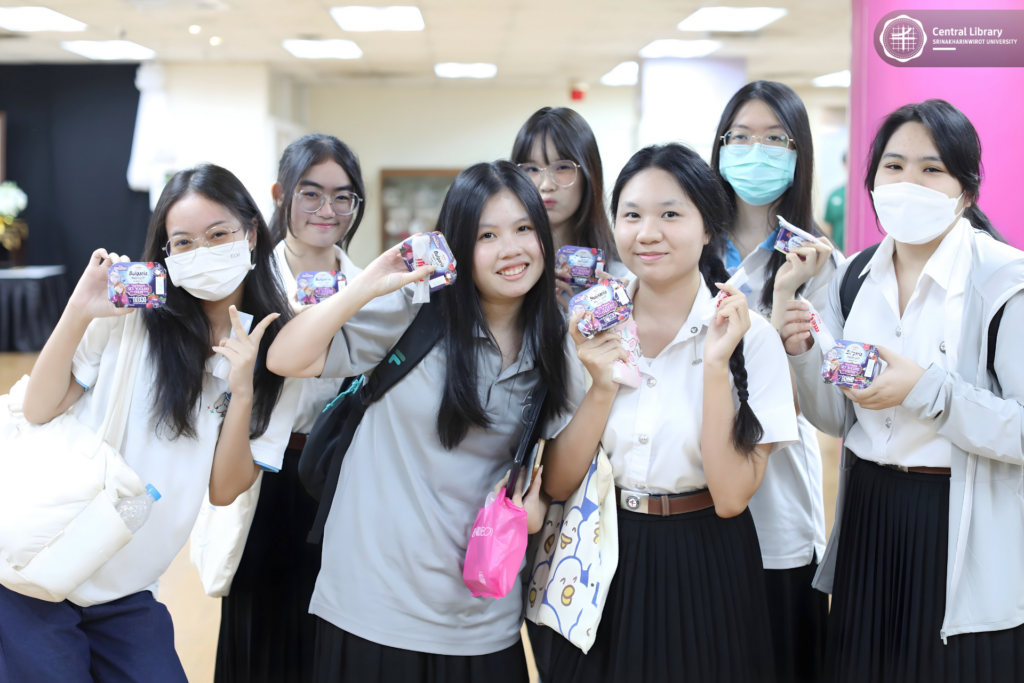 แจกโยเกิร์ตเมจิ (4)