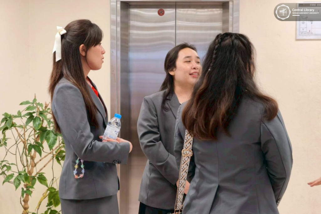 ต้อนรับคณะศึกษาดูงาน มหาวิทยาลัยวงษ์ชวลิตกุล (25)