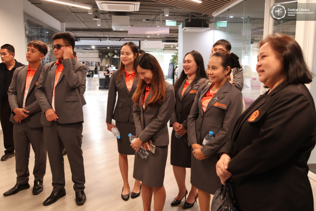ต้อนรับคณะศึกษาดูงาน มหาวิทยาลัยวงษ์ชวลิตกุล (38)