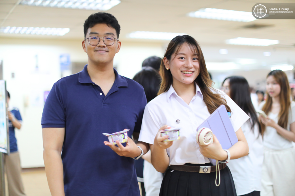 แจกโยเกิร์ต เมจิ บัลแกเรีย รสแอปเปิ้ล (17)