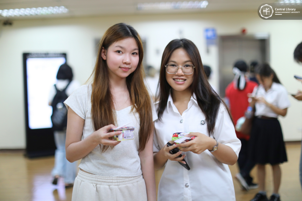 แจกโยเกิร์ต เมจิ บัลแกเรีย รสแอปเปิ้ล (18)
